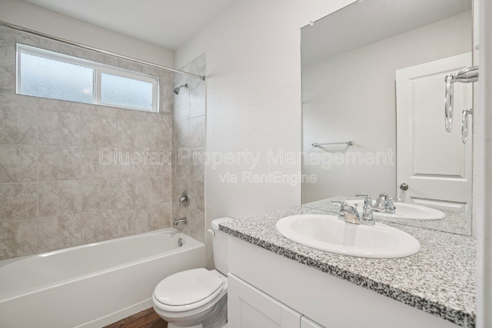 Cozy 1 Story Home in Stoney Creek - Easy Access to Hwy 90 - Large Fenced In Back Yard property image