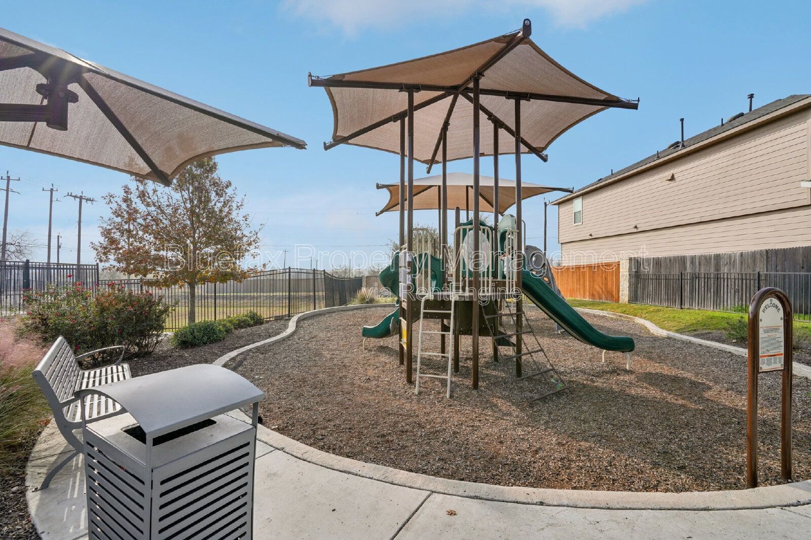 Cozy 1 Story Home in Stoney Creek - Easy Access to Hwy 90 - Large Fenced In Back Yard property image