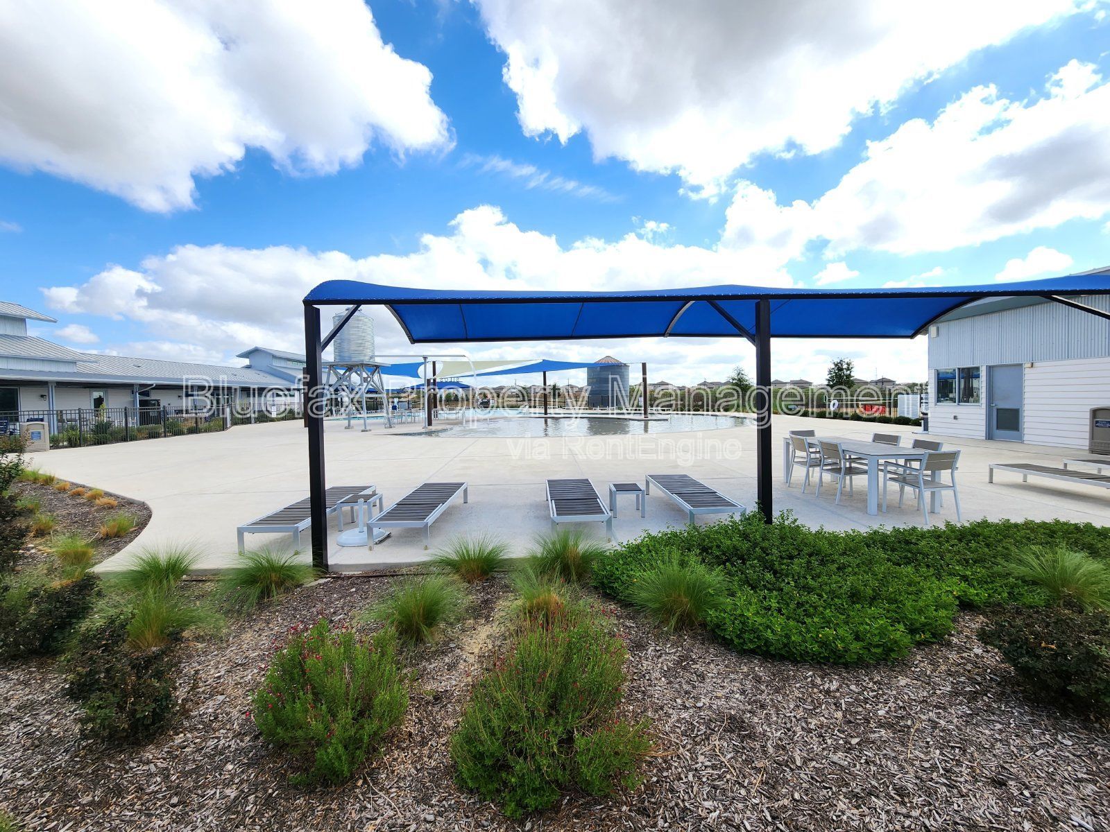 Cozy 3 Bedroom 2 Bath Home with Amazing Amenity Center property image