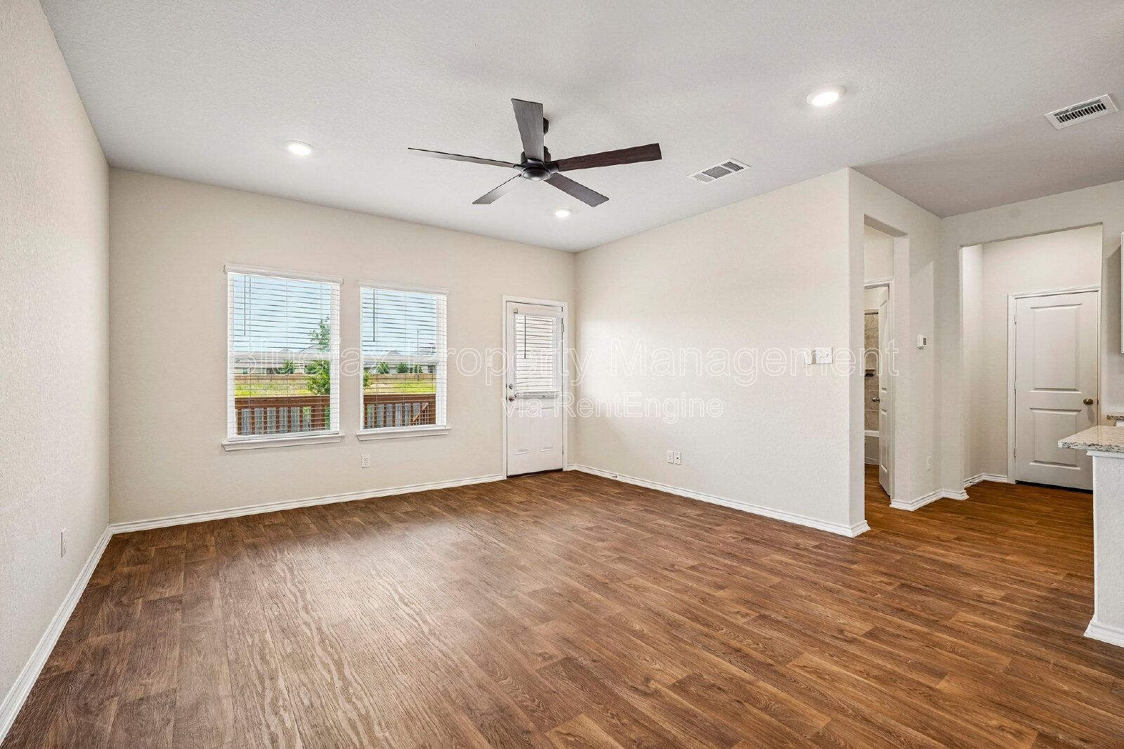 5 Bedrooms with 2 Amazing Amenity Centers! Refrigerator Included. property image