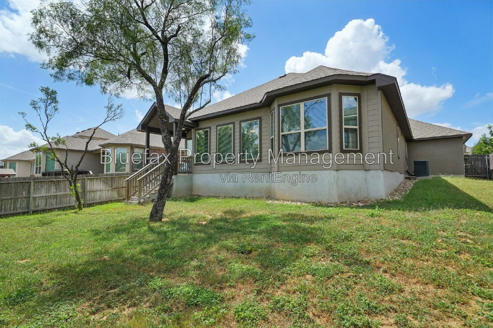 3 Car Garage in a Beautiful One Story Home! property image