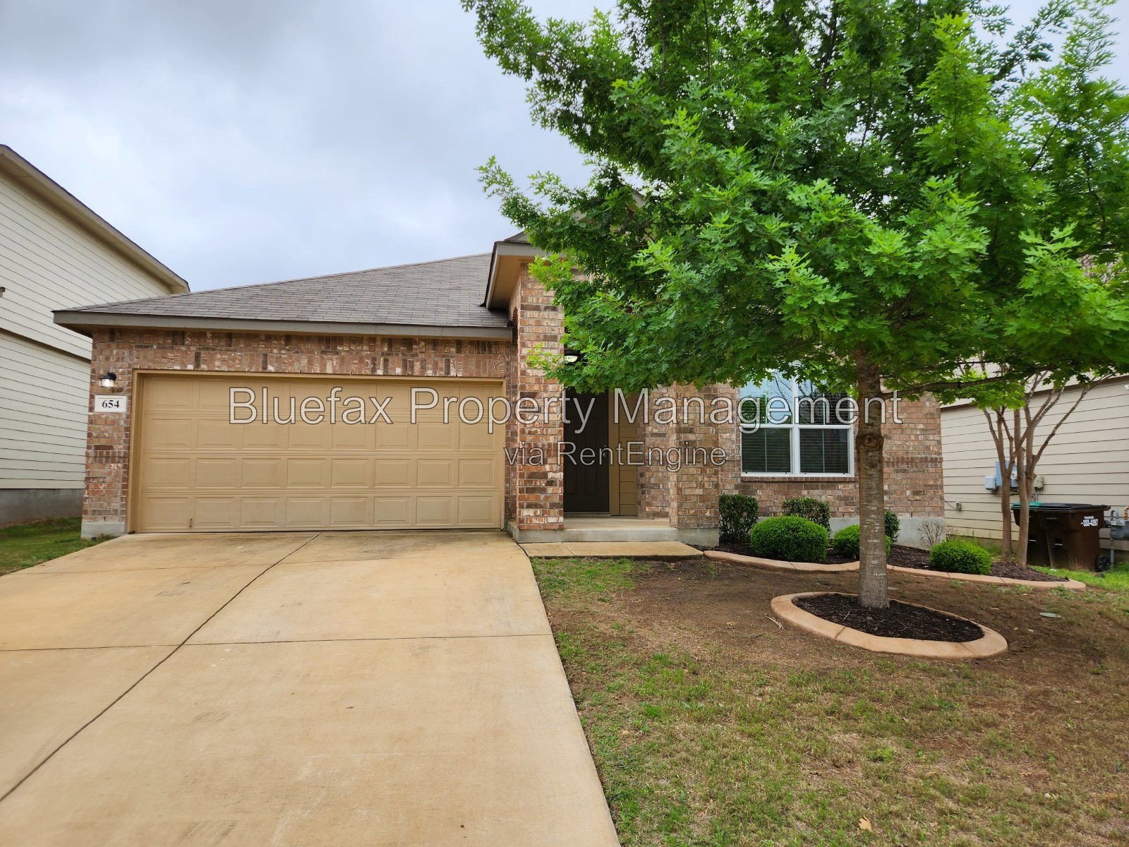 Wonderul 4 BR One Story Home at Redbird Ranch with All Tile / Wood Flooring! property image