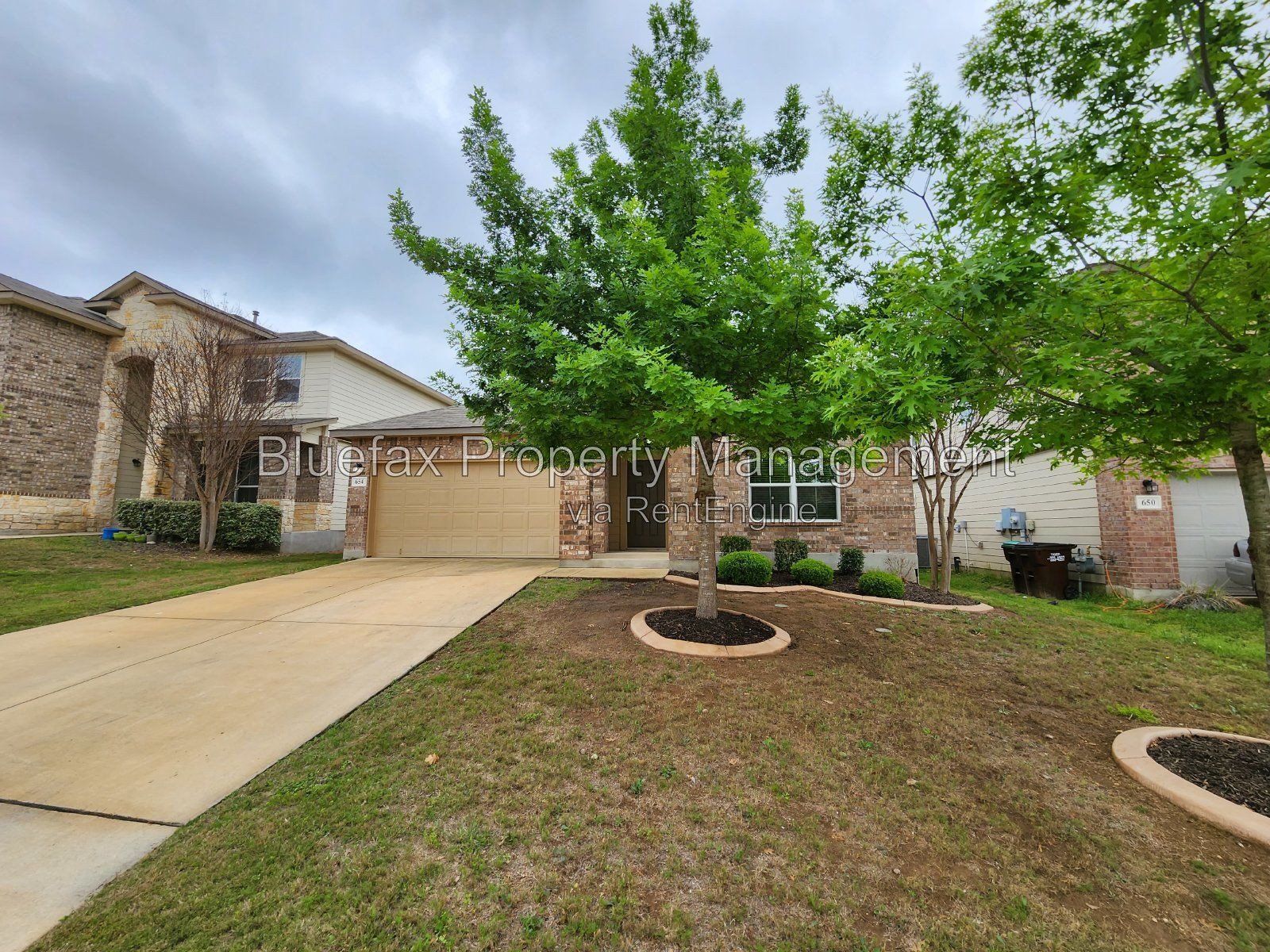Wonderul 4 BR One Story Home at Redbird Ranch with All Tile / Wood Flooring! property image