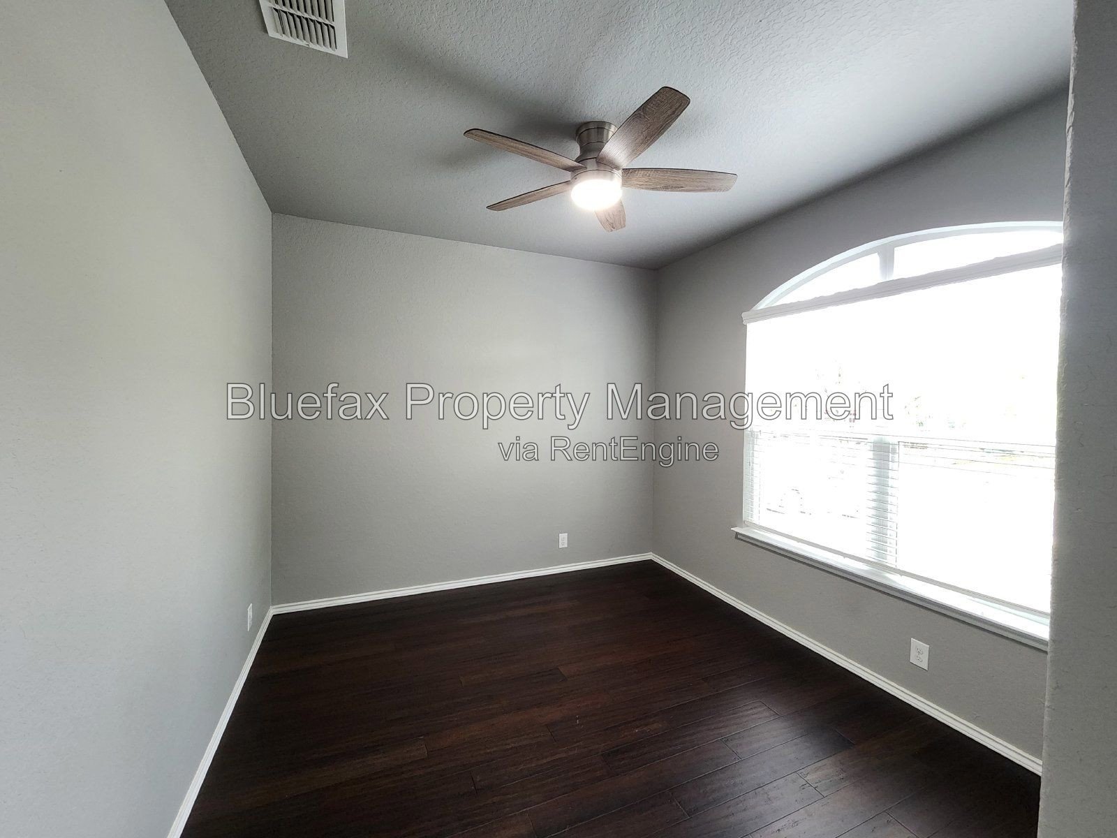 Wonderul 4 BR One Story Home at Redbird Ranch with All Tile / Wood Flooring! property image