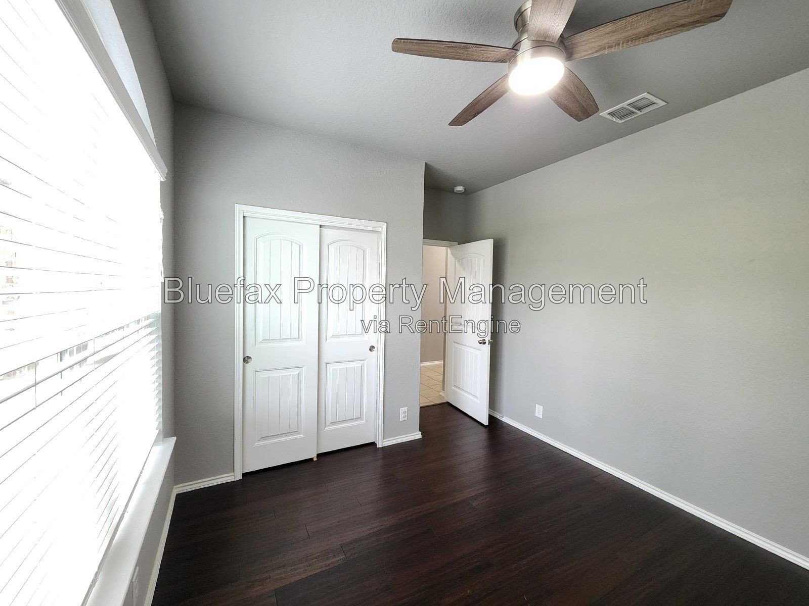 Wonderul 4 BR One Story Home at Redbird Ranch with All Tile / Wood Flooring! property image