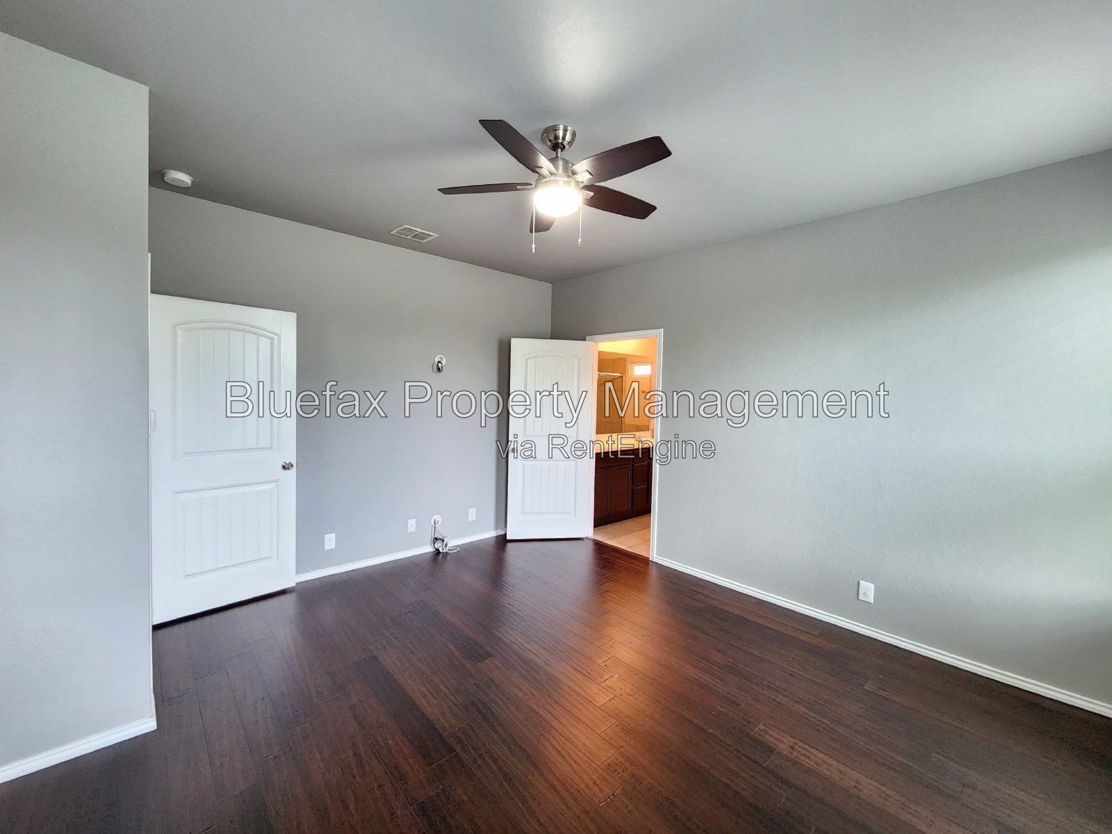 Wonderul 4 BR One Story Home at Redbird Ranch with All Tile / Wood Flooring! property image