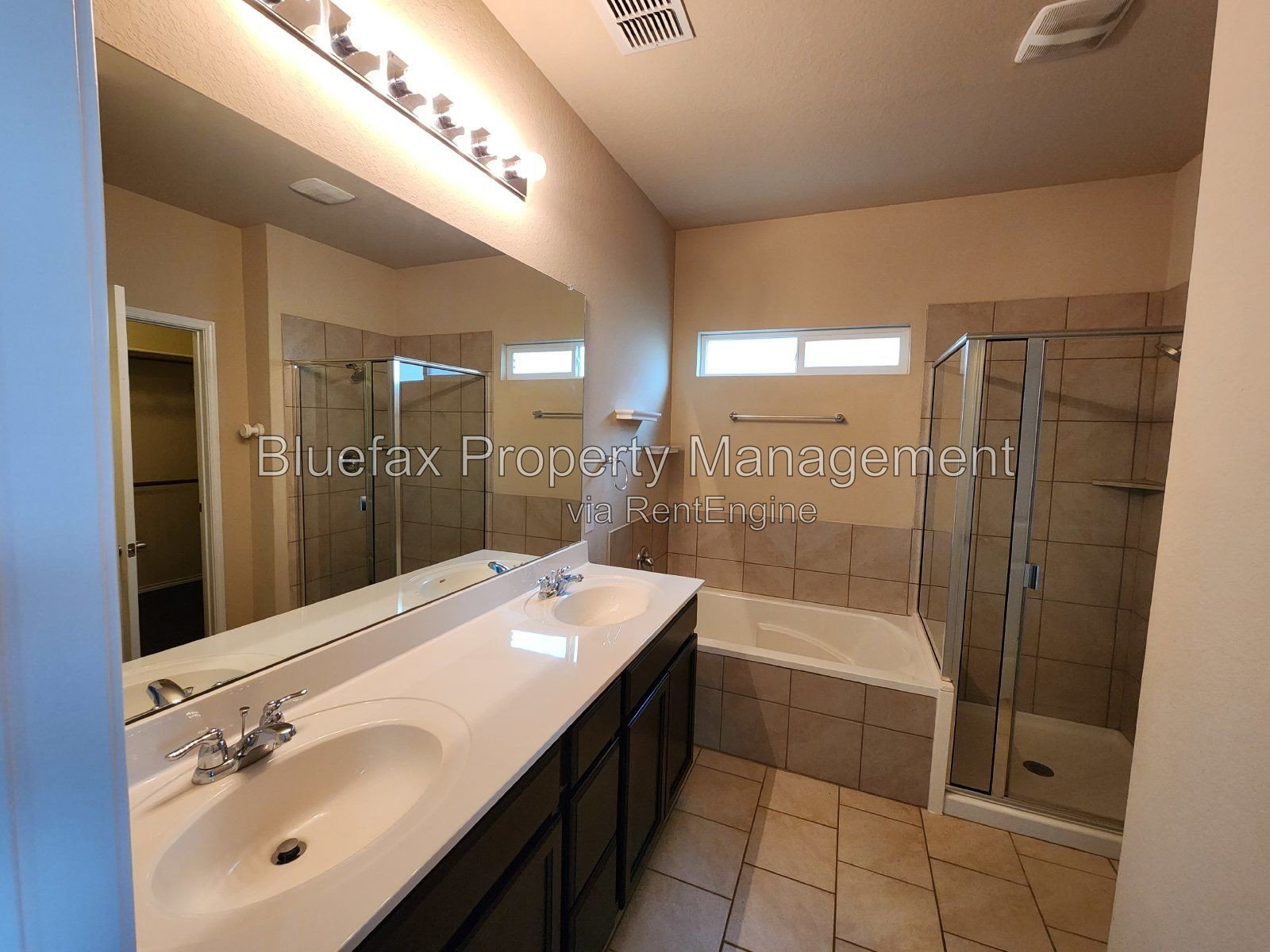 Wonderul 4 BR One Story Home at Redbird Ranch with All Tile / Wood Flooring! property image