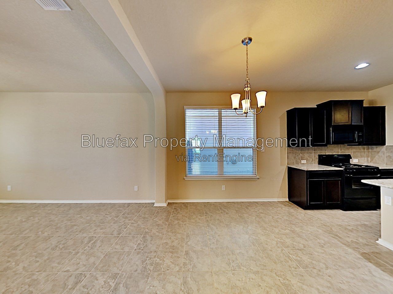 1 Story 4 Bedroom Home in Remuda Ranch property image