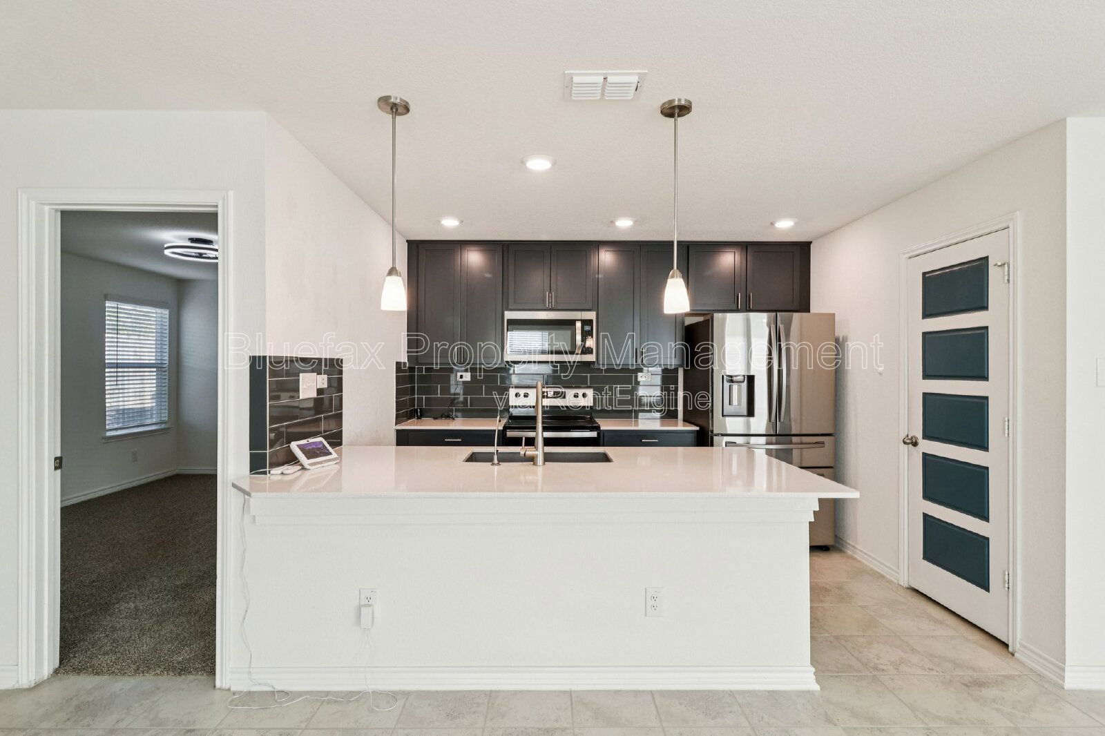 Nicely Upgraded 3 Bedroom Home with Office Located in Texas Research Park. Includes All Appliances! property image