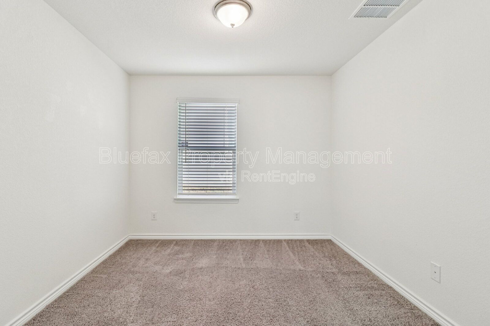 Nicely Upgraded 3 Bedroom Home with Office Located in Texas Research Park. Includes All Appliances! property image