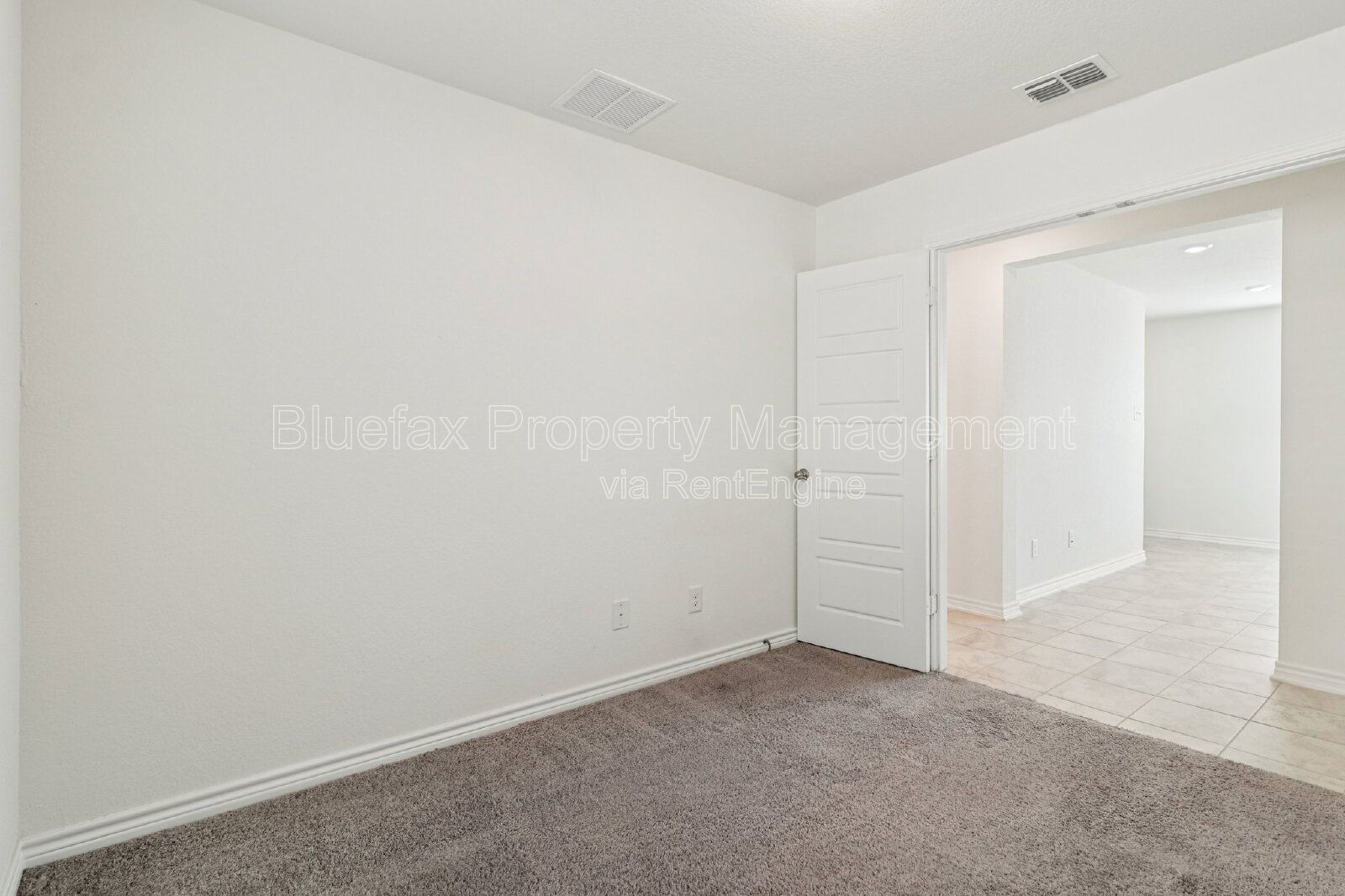 Nicely Upgraded 3 Bedroom Home with Office Located in Texas Research Park. Includes All Appliances! property image