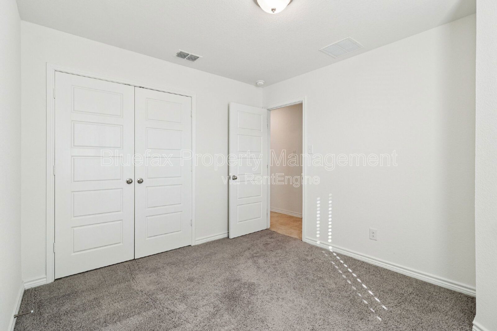 Nicely Upgraded 3 Bedroom Home with Office Located in Texas Research Park. Includes All Appliances! property image