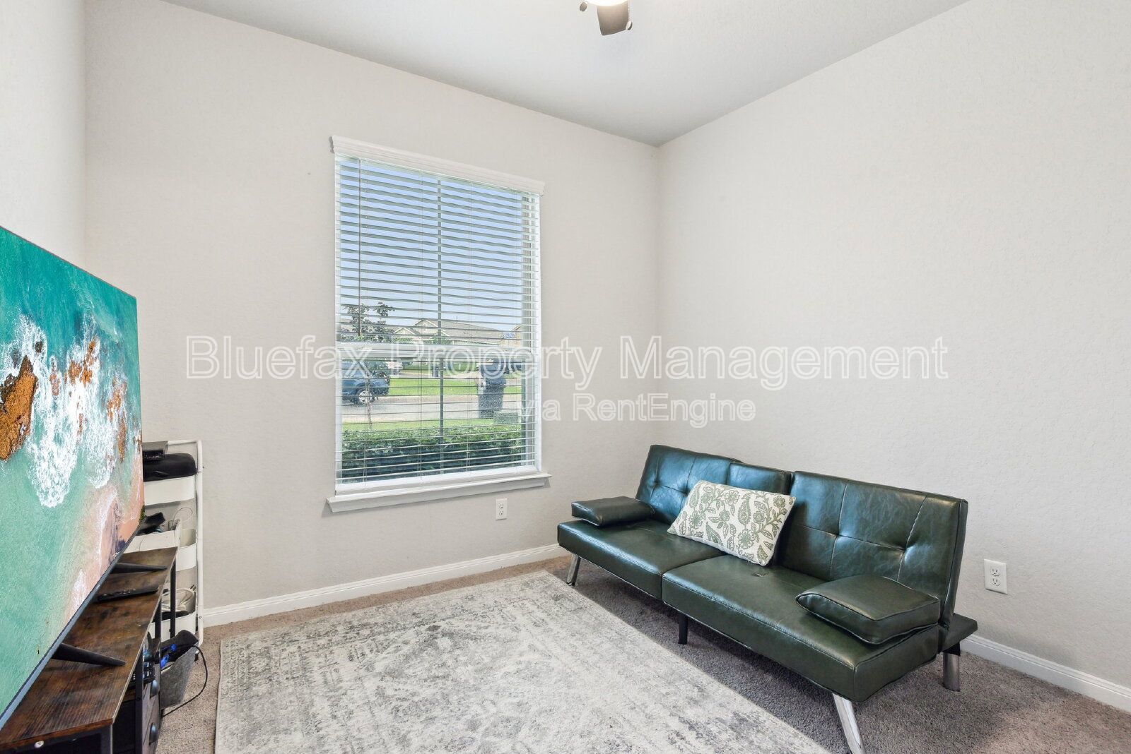 Welcome to stunning 4/3/2 home in the sought after Summerhill neighborhood. property image