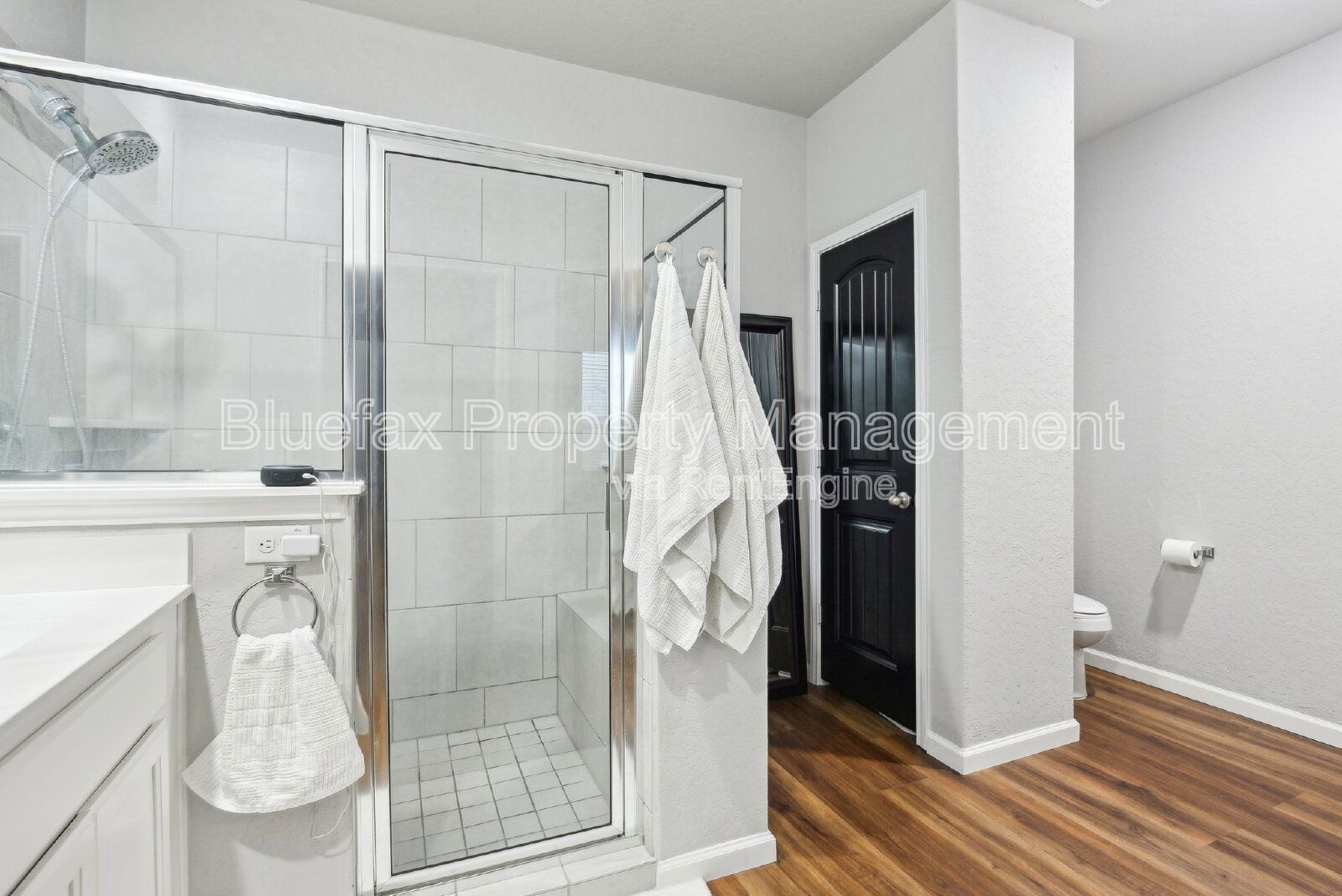 Welcome to stunning 4/3/2 home in the sought after Summerhill neighborhood. property image