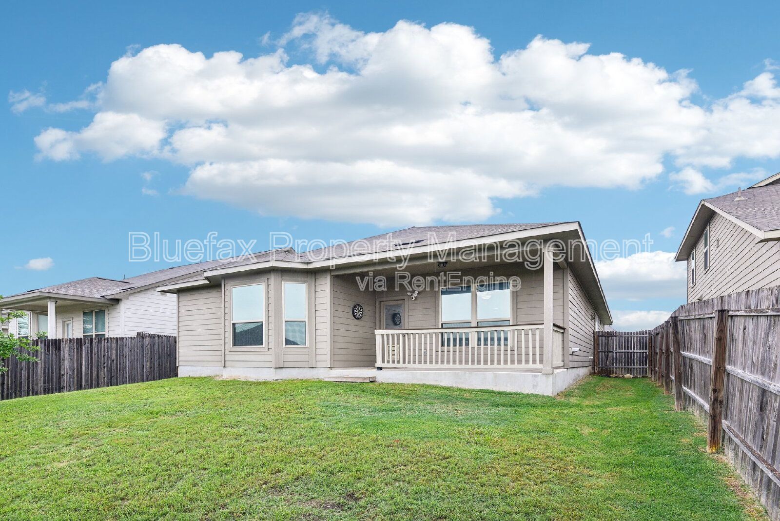 Welcome to stunning 4/3/2 home in the sought after Summerhill neighborhood. property image