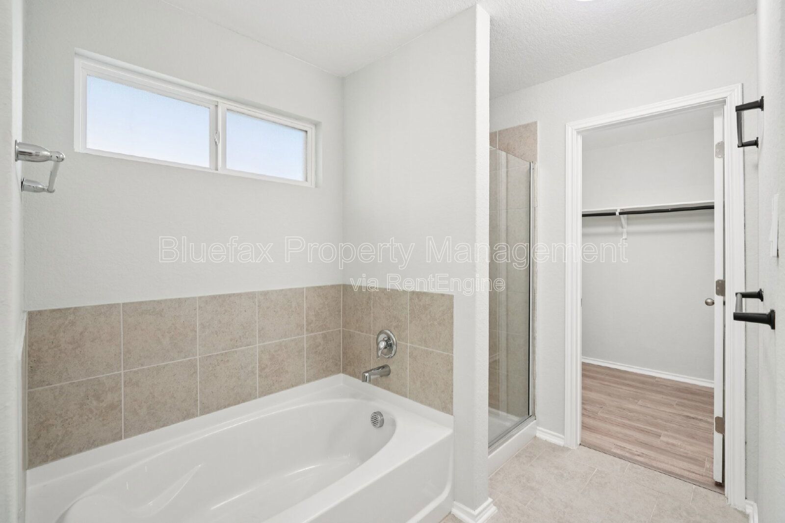 1 Story Home with Beautiful Custom Decks and Amazing HOA Amenity Center property image