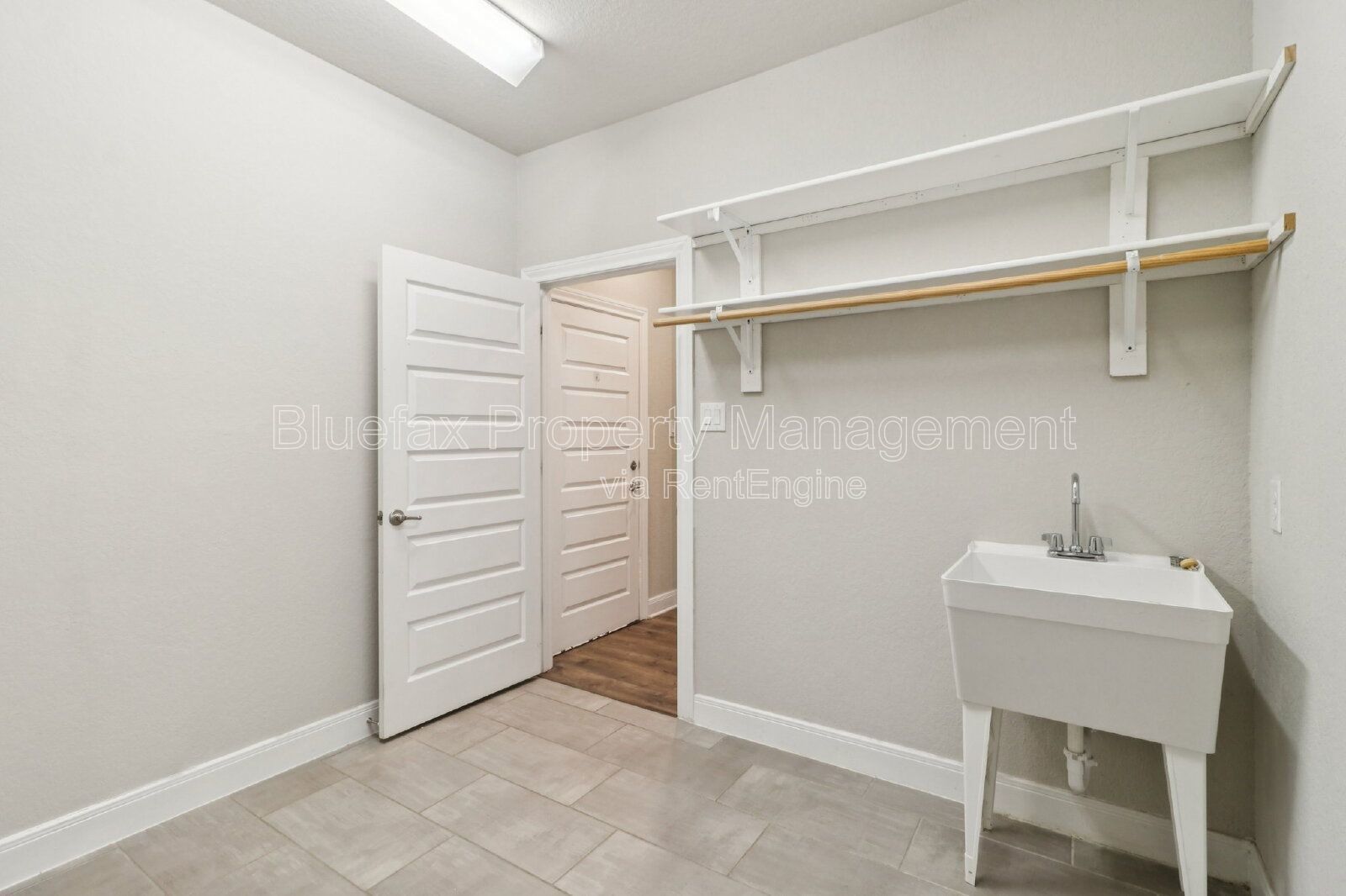 55+ Community - Gorgeous 1 Story Home with all of the right upgrades in a gated 55+ community. property image